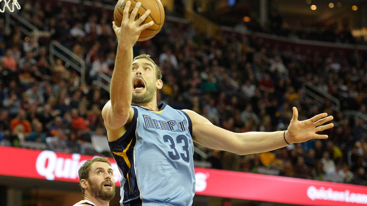 Should Marc Gasol start taking three-pointers?